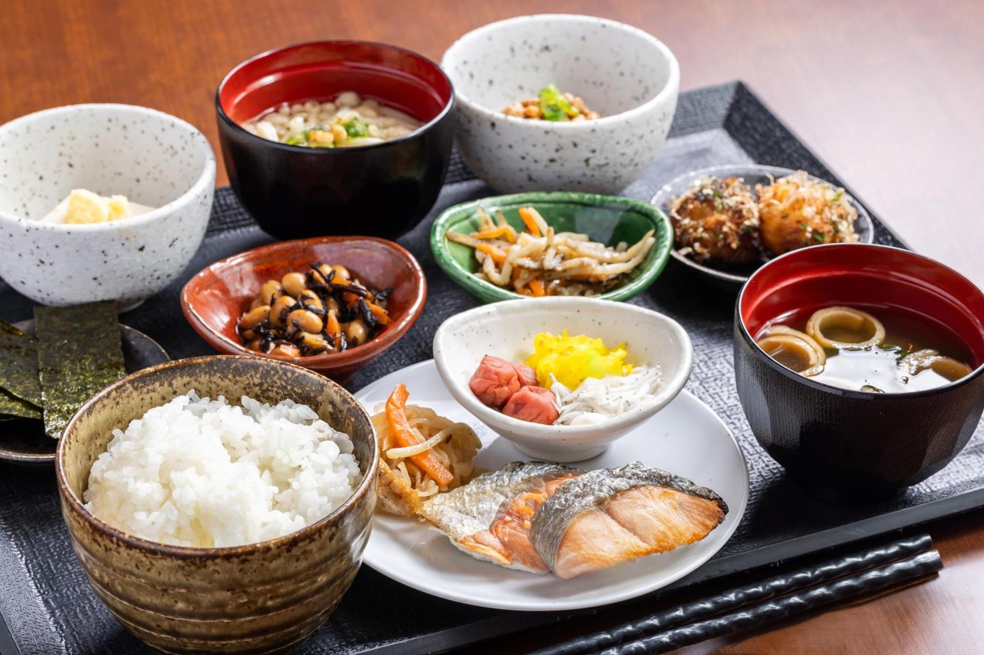 Tokyu Stay Osaka Hommachi Bagian luar foto