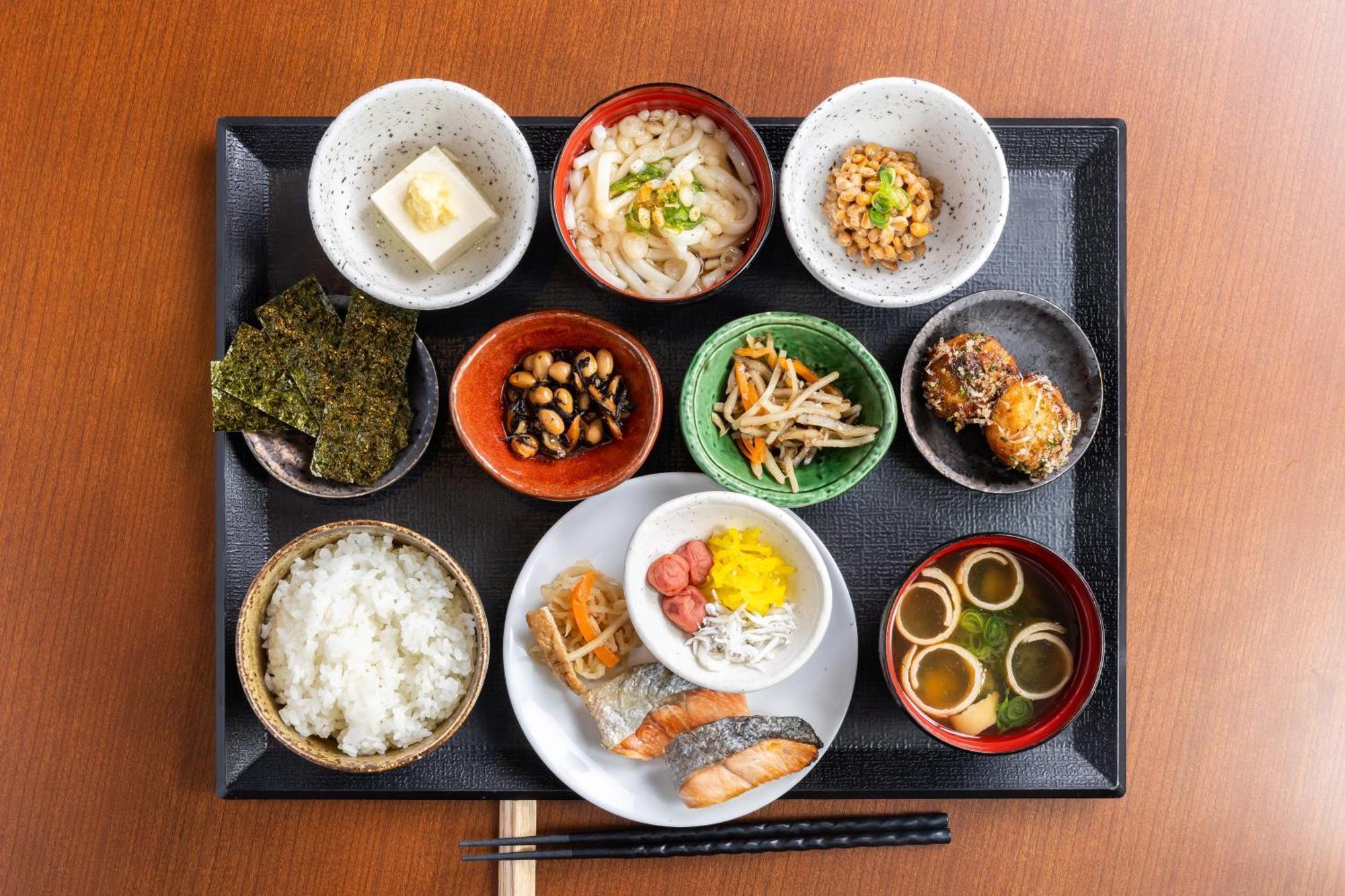 Tokyu Stay Osaka Hommachi Bagian luar foto